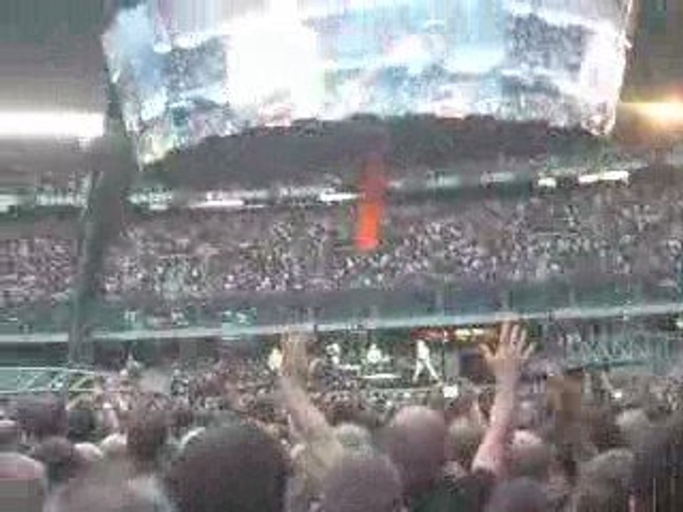 U2 - Mysterious Ways - Stade de France