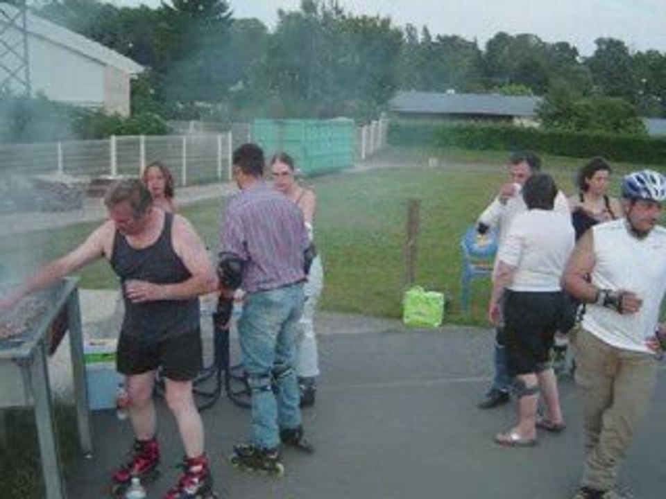 Roller barbec