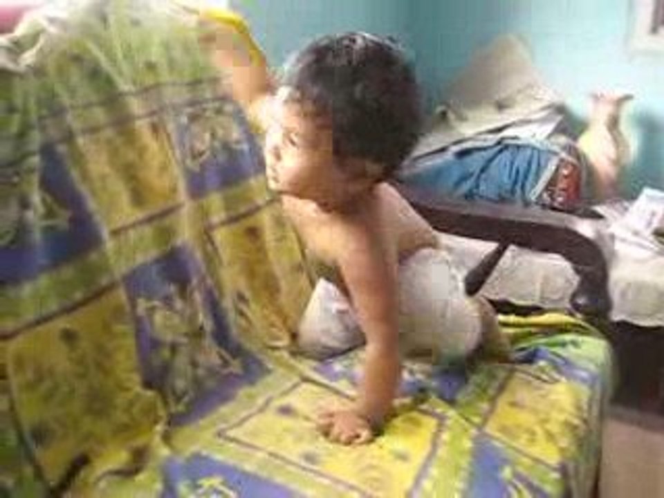 FUNNY BABY( HUMMU)