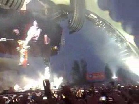 U2 a Nice 360 Tour 1