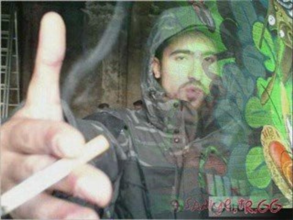 sagopa kajmer rep yaparken gunahamı girdim