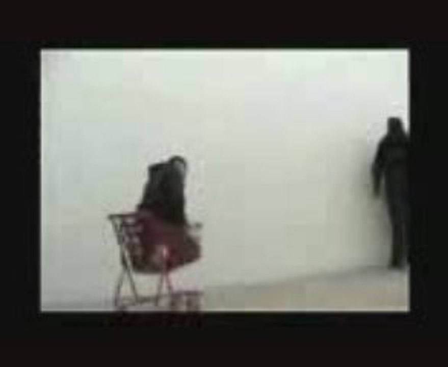 es pan dan la tete mort de rire