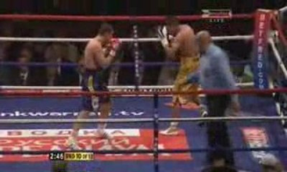 Amir Khan v Andreas Kotelnik Part 3