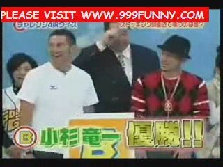 Pantyhose Tug of War! - Funny Japanese Show