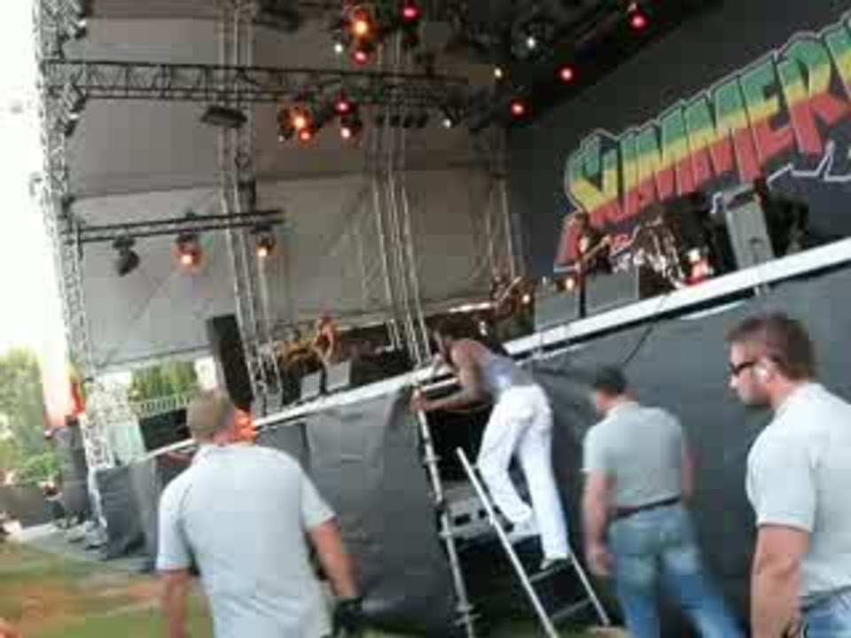 JUNIOR KELLY AT SUMMERJAMM!!