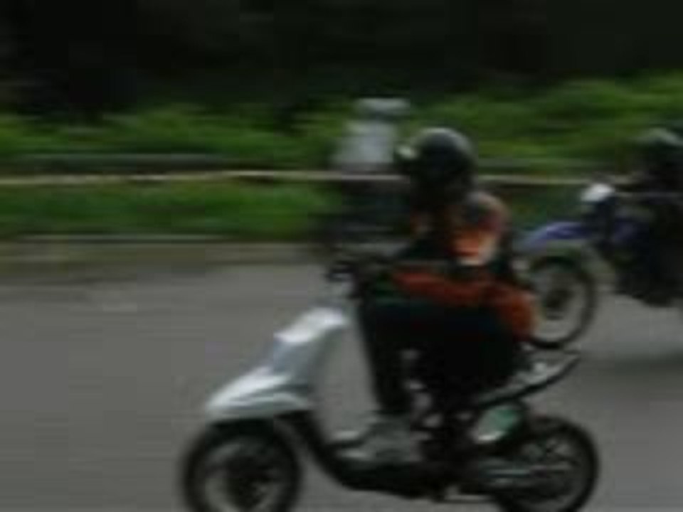 nitro mhr replica 50 vs mhr team 70