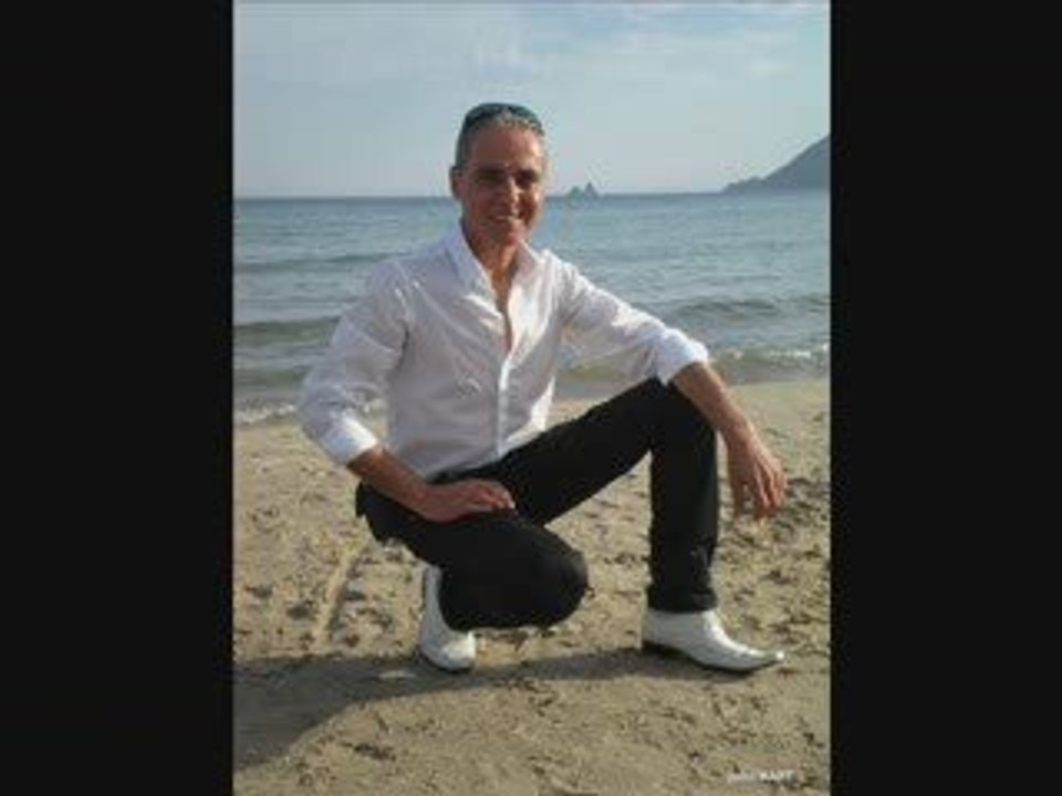 AVOIR UNE FILLE( Romeo et Juliette) interprété par RINO VAL