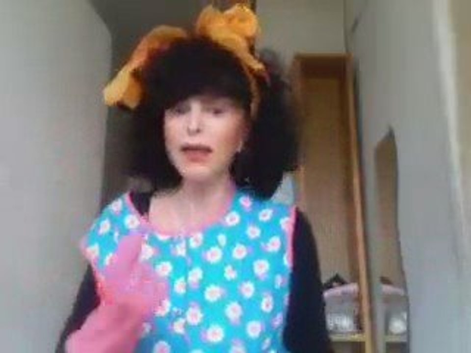 La gardienne dans l'ascenseur !