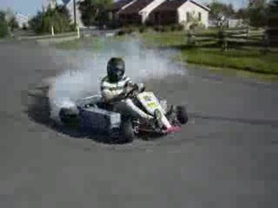 Burning rubber with 70kW gokart in Quebec