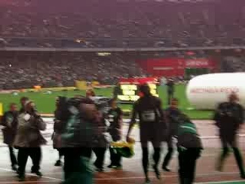 Usain Bolt m'envoie son bouquet au meeting areva saint-Denis