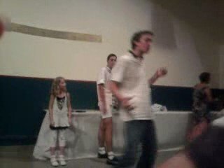 toinou chante ( a blok ^^)