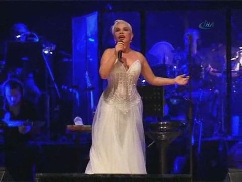Bodrum'da Sezen Aksu Rüzgarı