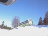 Francis AUGUY cascade Tonneau car dans la neige