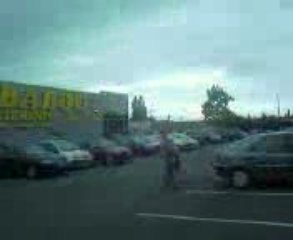 moi ki commence a apprendre a faire du wheel