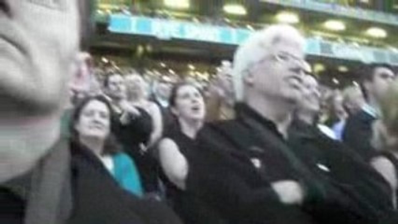 U2 Auld Triangle à Croke Park 2009