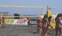 beach Volley cheerleaders Santorini - video 4