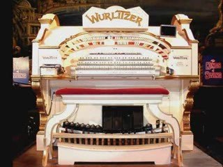 Reginald Dixon - I do like to be beside the seaside medley