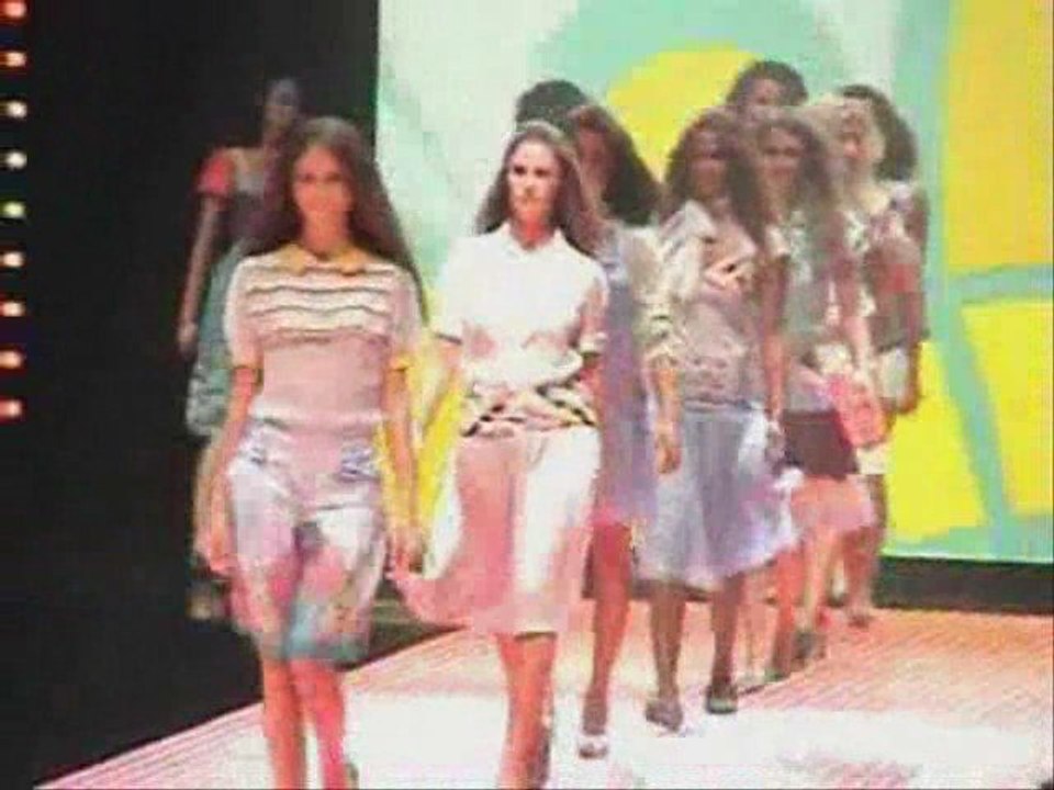 Alejandra Quesada en Acapulco Moda Nextel www.alitter.tv
