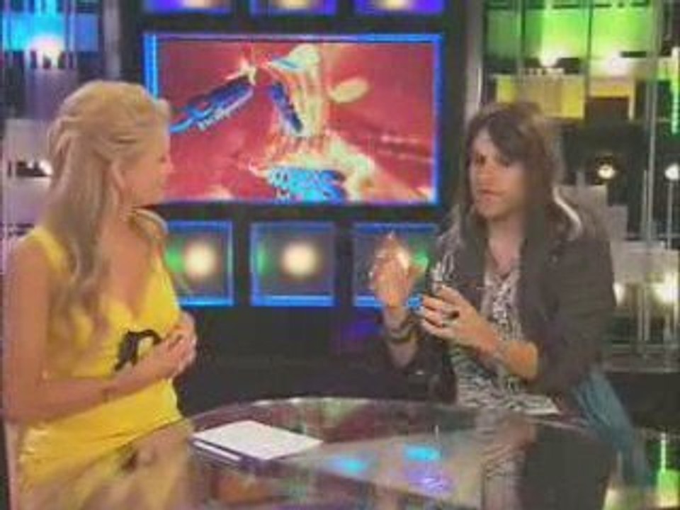 Access Hollywood’s Nancy O’Dell Interviews Syd Vinyl