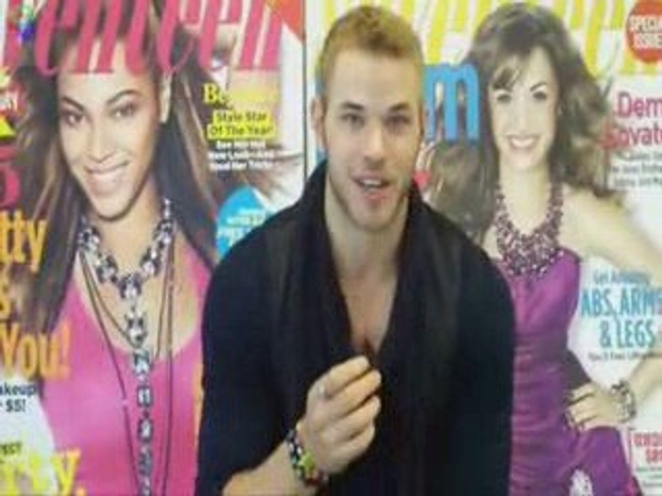 KELLAN LUTZ -  BUTTONS