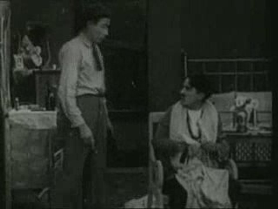 Charlie Chaplin's comedy Videos clips www.Mallupalace.com