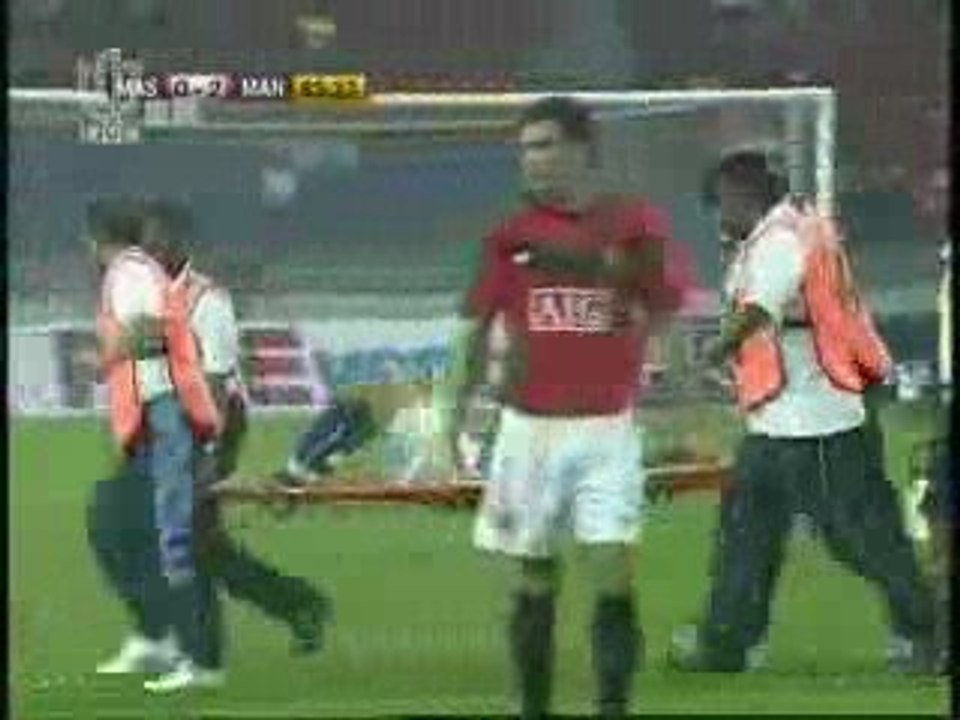 Rooney Tackle