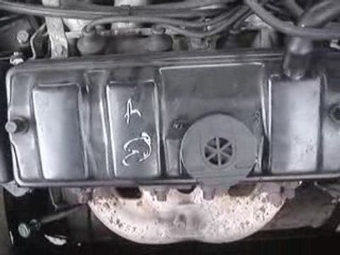 205 Rallye claquement haut moteur