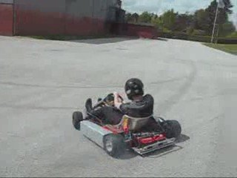 Electric gokart kicks ass in Danemark