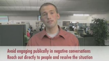 Hit Web Design teaches you how to respond to online comments