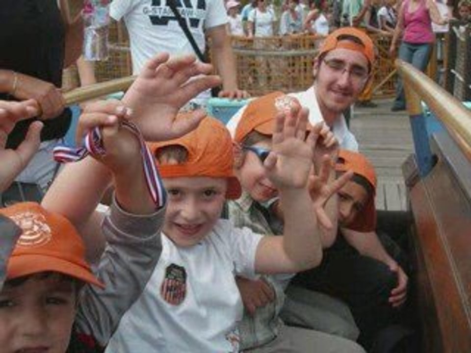 Clip Video Astérix Gan Israel Paris 11