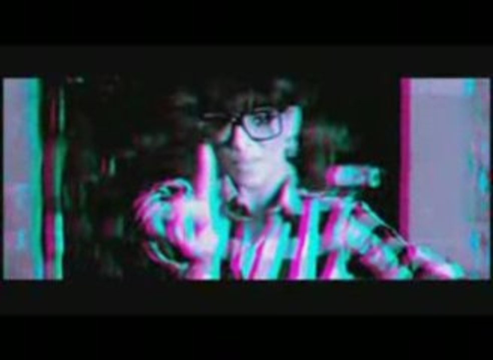 Shy'm & Odessa Thornhill - Step Back (Super Bonne Qualité)