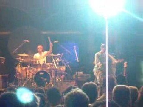 Hommage : AYO reprend MICKAEL JACKSON 5 want you back