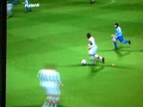 Loris Arnaud geste technique pes2009
