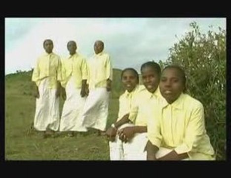 Saotra sy Dera ( Vol 8) - Ry fanahy masina ao ambony