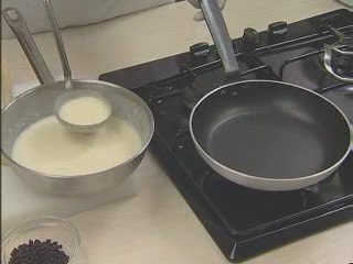 الأرز باللحم و اللوز في العجينة