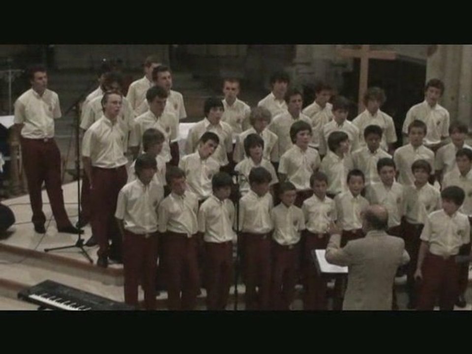 Petits Chanteurs d'Aix - Nous sommes le monde.