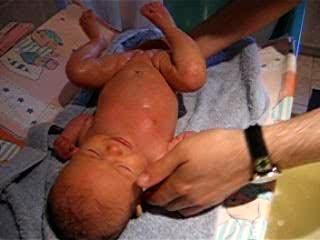 Louise dans son bain