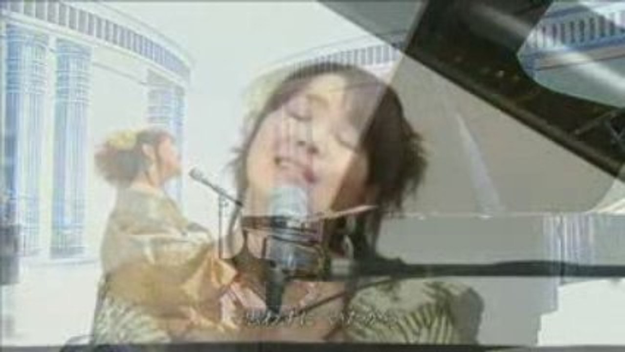 尾崎亜美 / あなの空を翔びたい