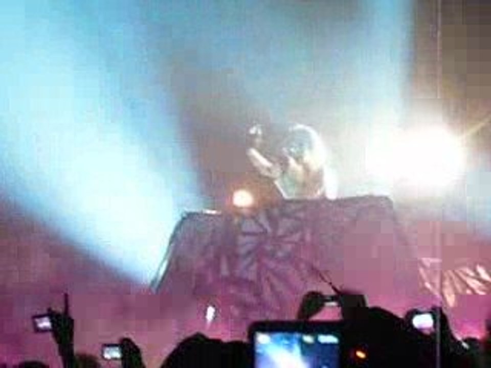 Lady Gaga @ Zürich Maag EventHall - Paparazzi