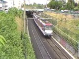 Deux MS61 Rénovés se croisent à la gare de VINCENNES : RER A