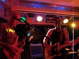 BLACKPEARL AU BRIDGE Café Concert