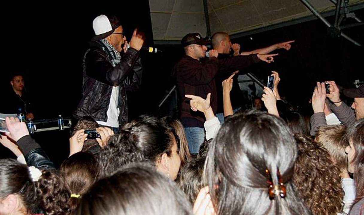 la swija-le monde des merveilles concert festival dour 2009