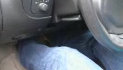 PEDAL PUMPING IN BLACK HIGH HEEL BOOTS