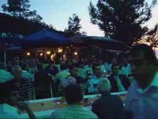 Cihan Amire Veda Yemeği