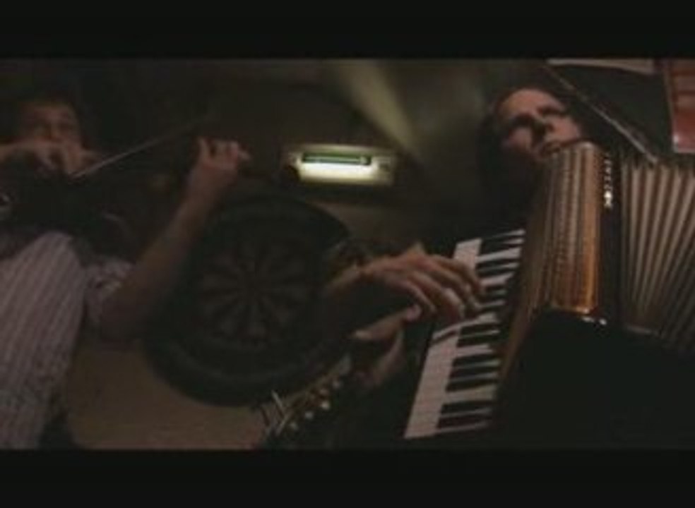 Léo (des Hurlements d'Léo)