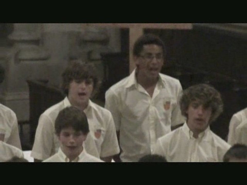 Bridge over trouble water - Petits Chanteurs d'Aix