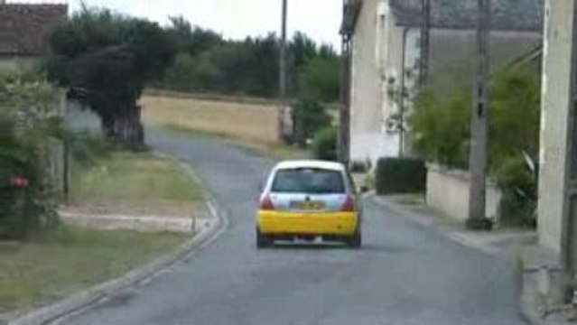 Clio RS N°39 Rallye Bléré ES2