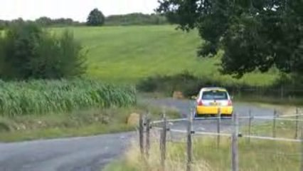 Clio RS N°39 Rallye Bléré ES4