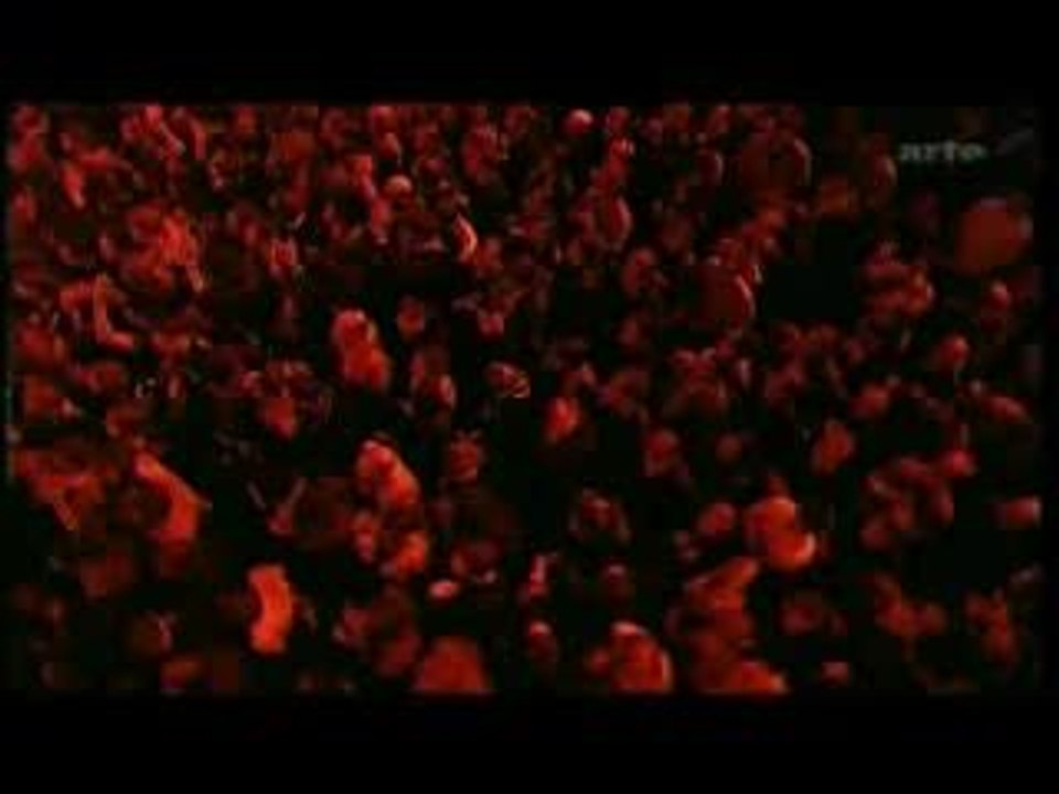 Oasis - Supersonic (Live Berlin 2002)