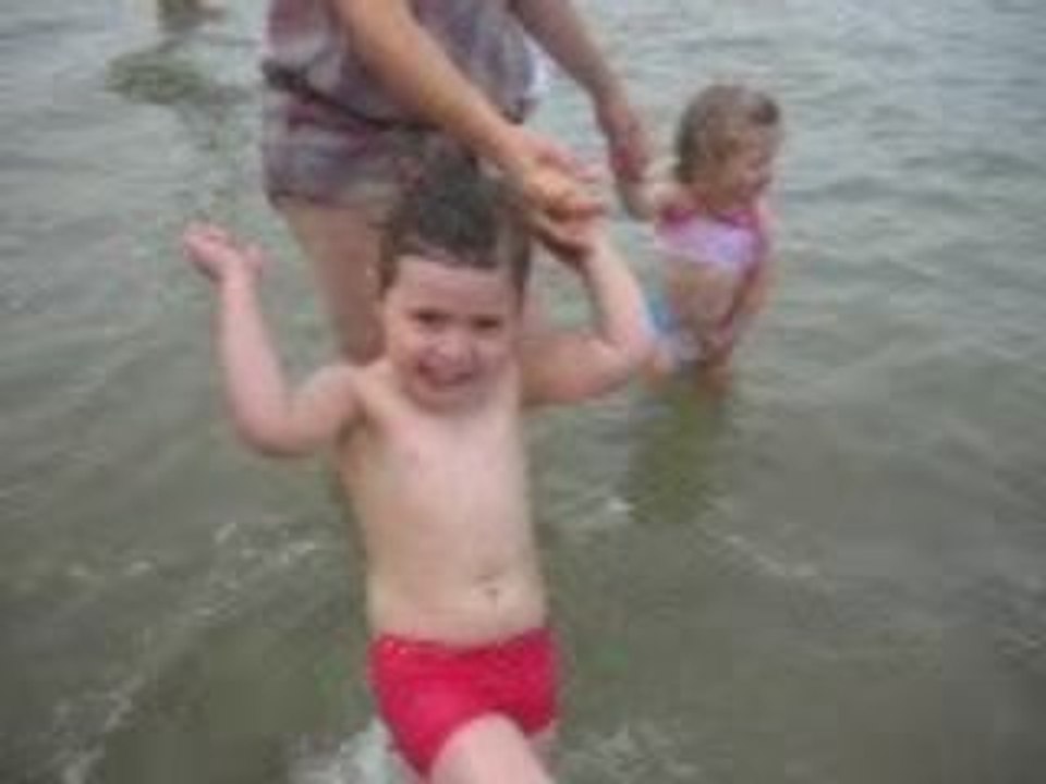 la mer avec le cousin et les cousines